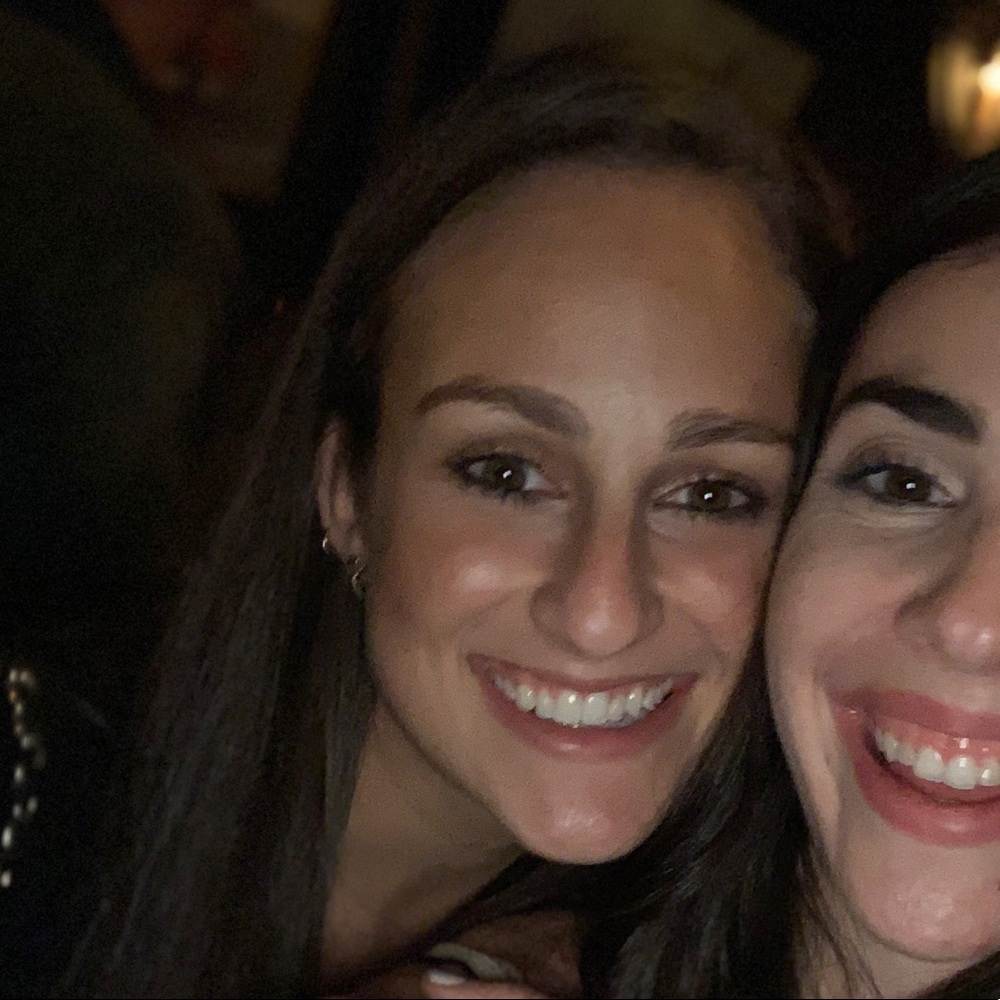 Meet your Posher, Elizabeth